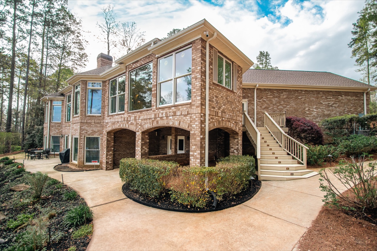 Sunroom and addition by Grander Construction