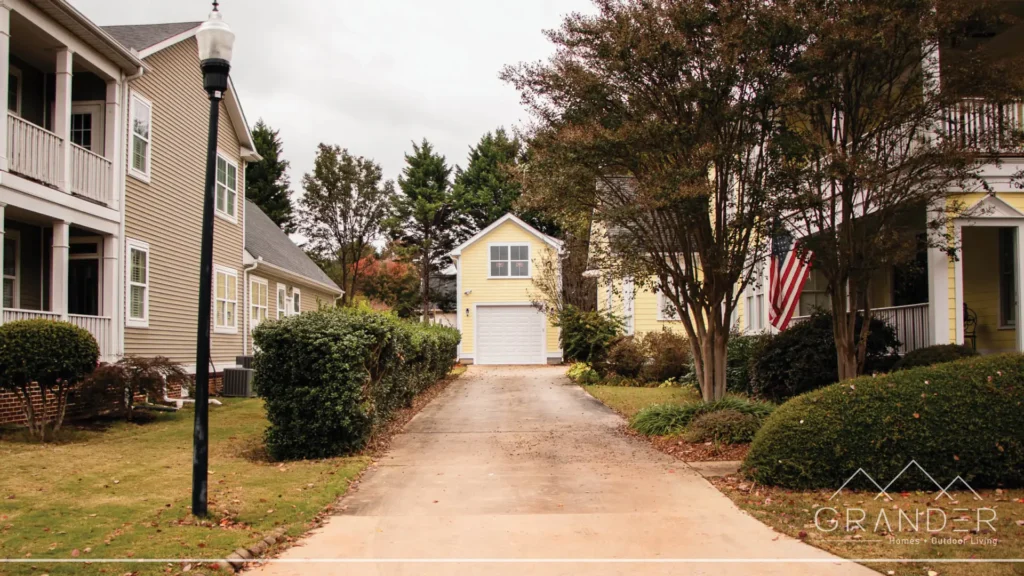 Detached Carriage-Style Garage - Image 2