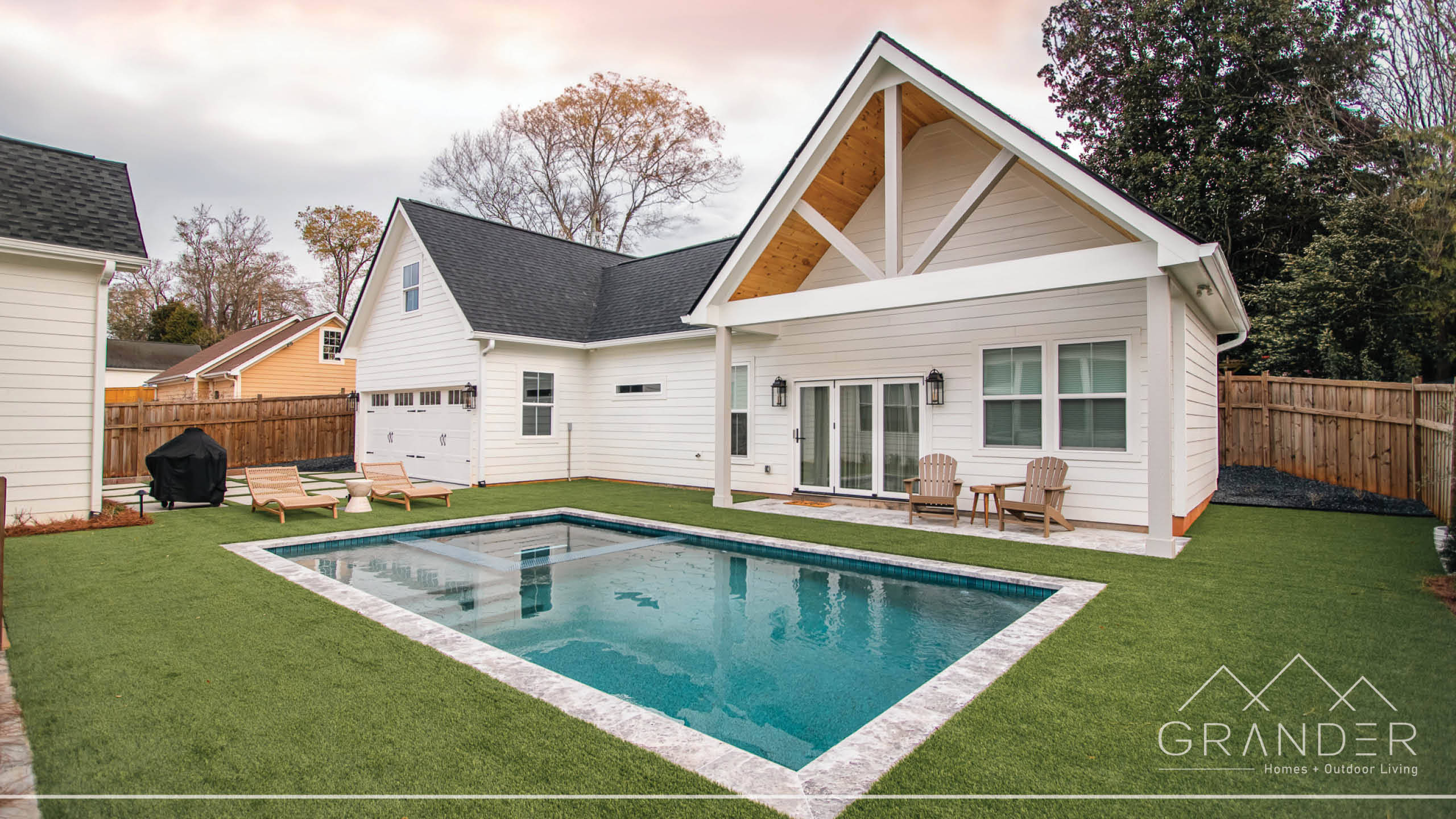 Augusta Rd Pool House & Garage