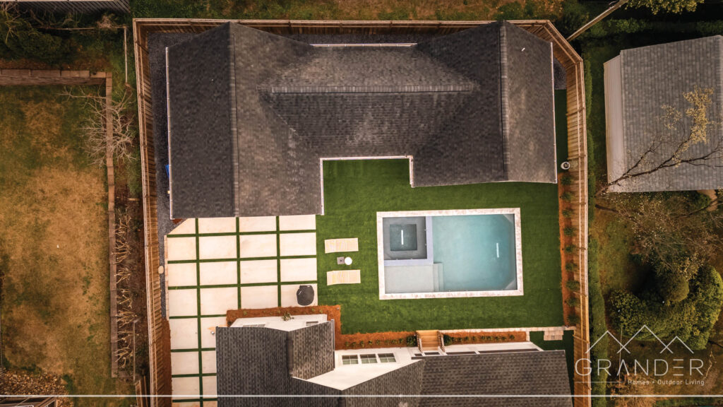 Augusta Rd Pool House & Garage - Image 6