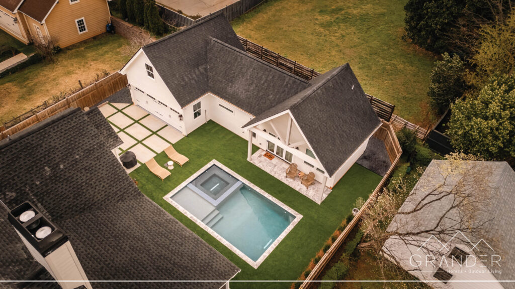 Augusta Rd Pool House & Garage - Image 7