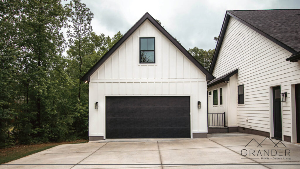 Gap Creek Detached Garage - Image 2