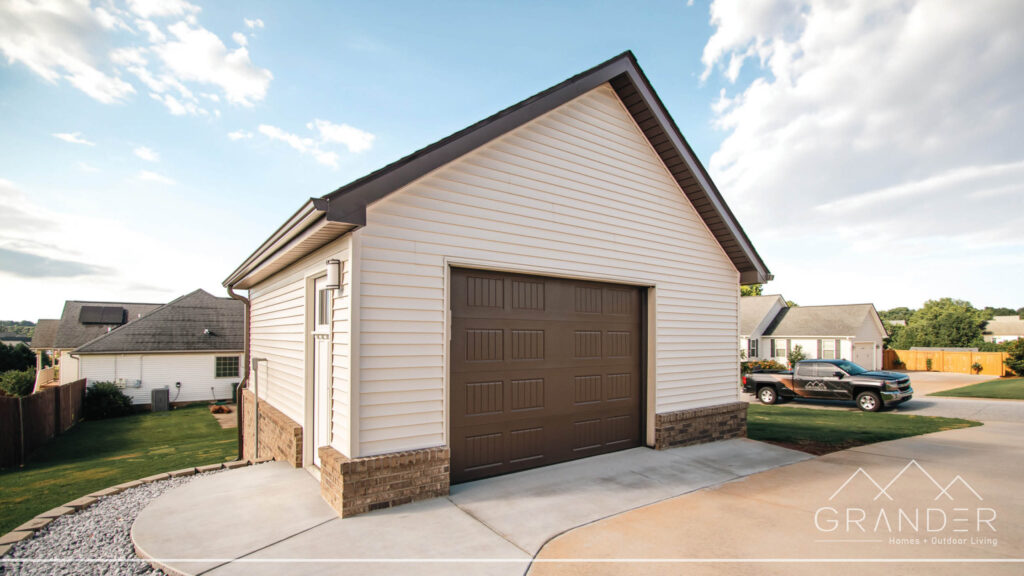 The Meadows Detached Garage - Image 1