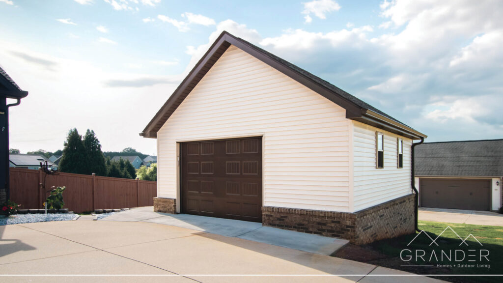 The Meadows Detached Garage - Image 2