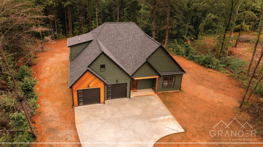 Pine Hollow - Image 3